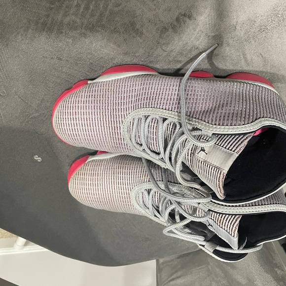 Men’s Air Jordan - Picture 2 of 2